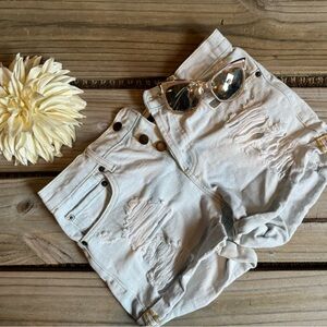 VGW-Forever 21 light wash distressed jean short